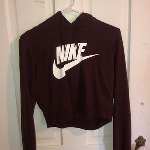 Cropped Nike hoodie
